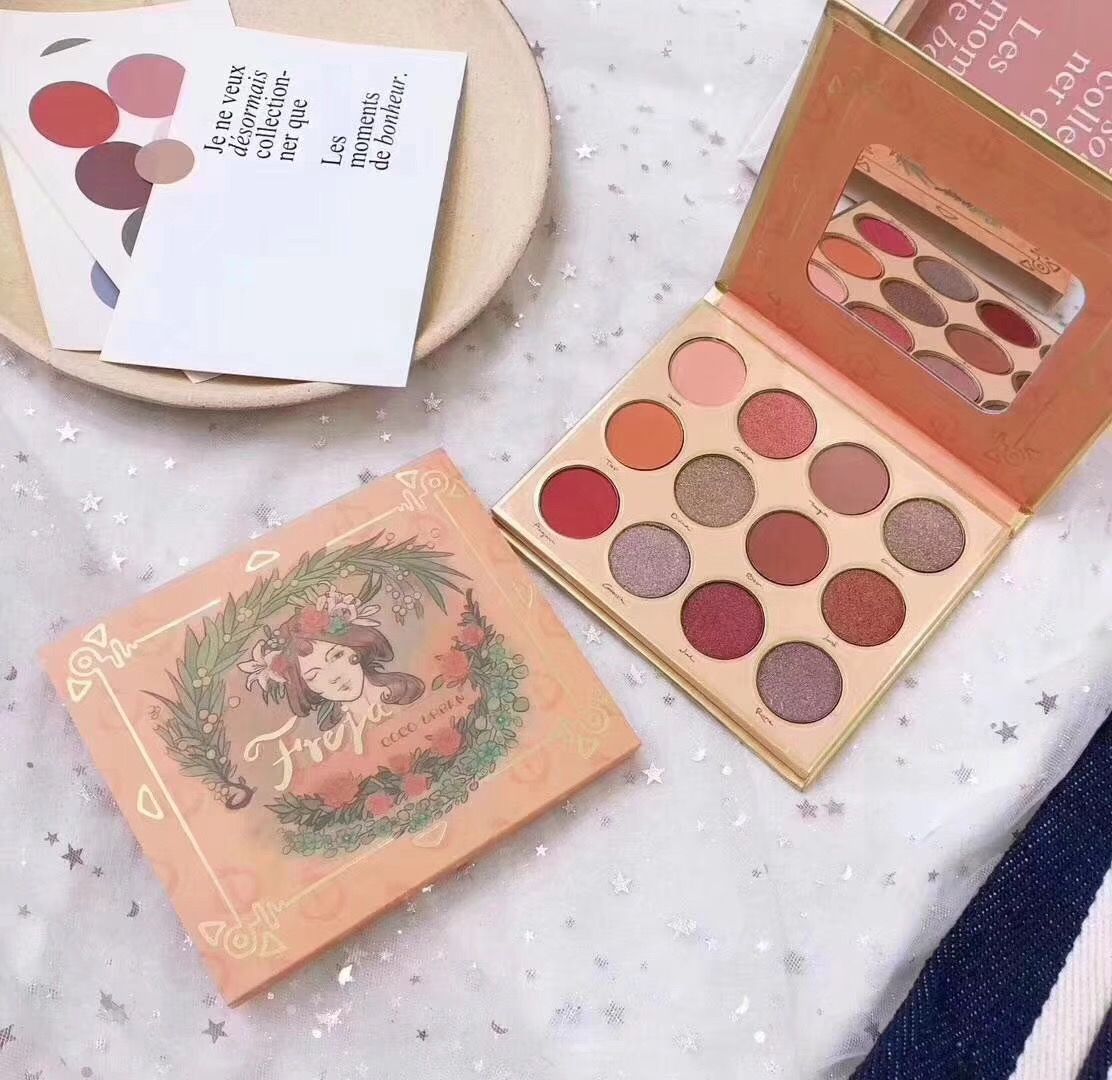 最火眼影盘 近期非常流行 拿货价较低 品种齐全