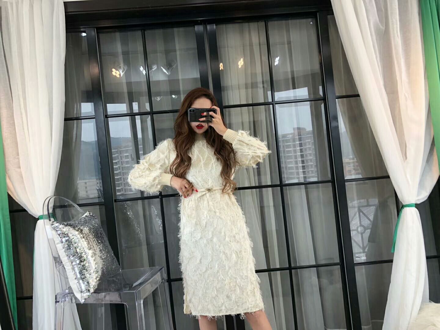 高端品质服装批发 欢迎代理