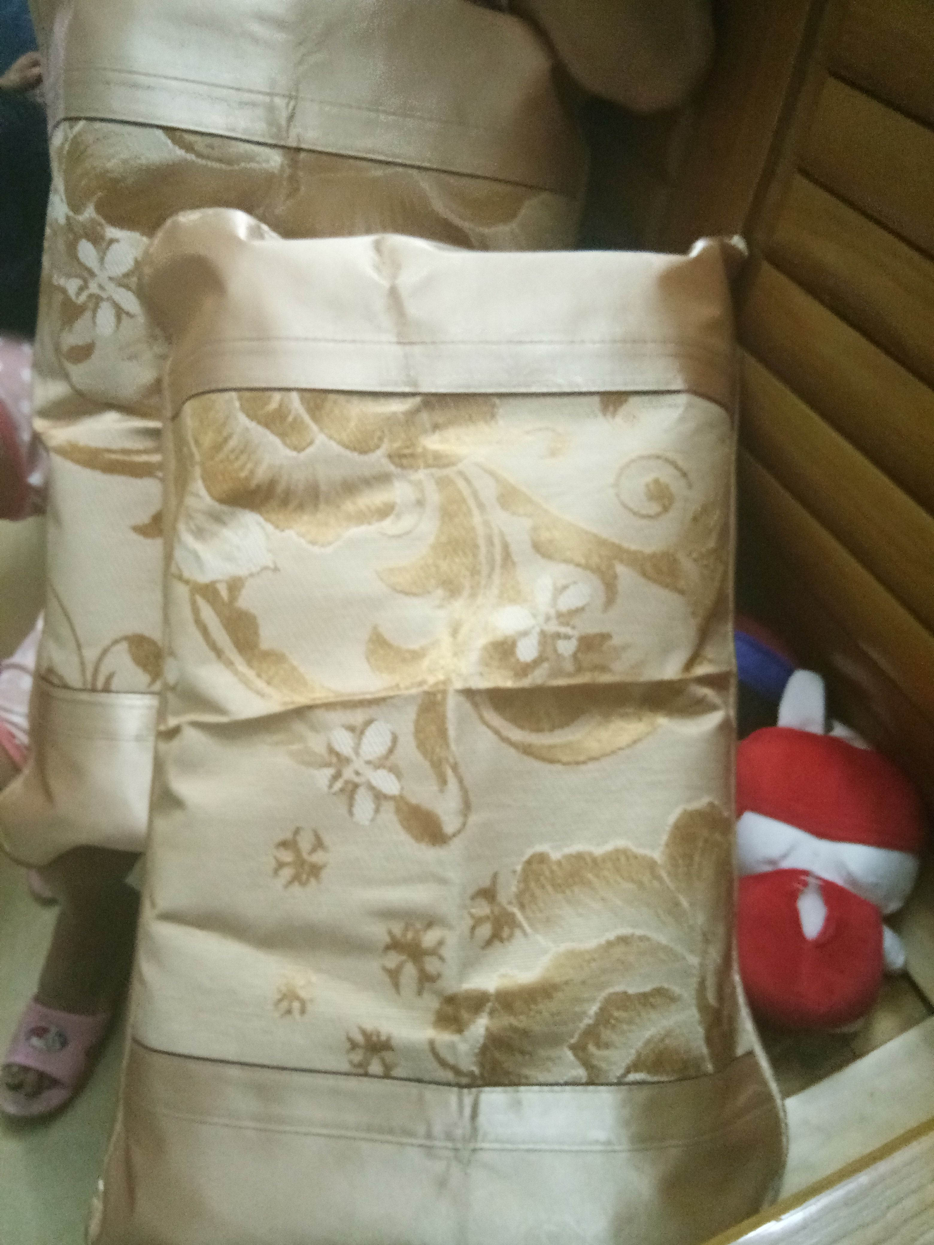 泰国原液进口乳胶枕 舒服的让你倒头就睡