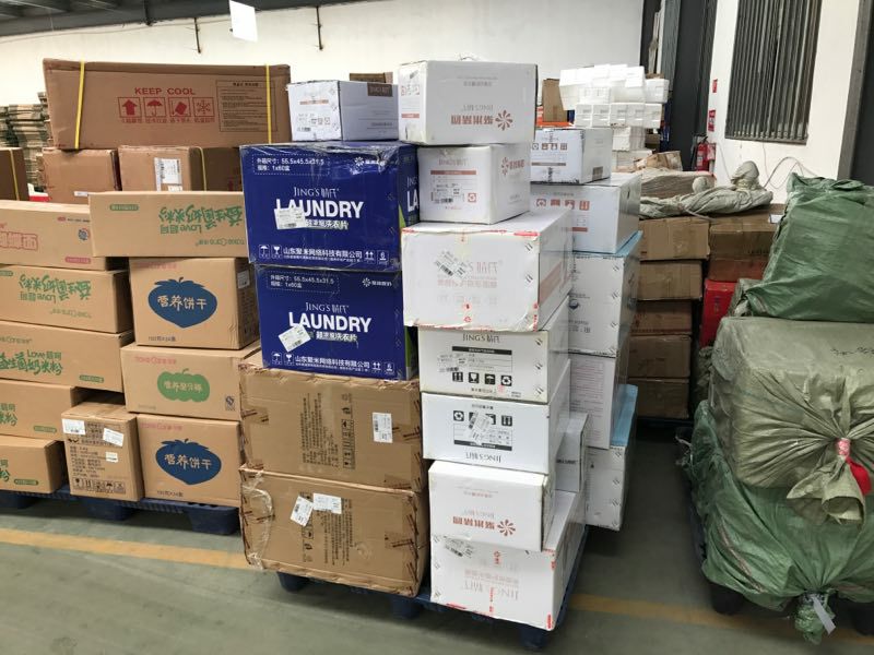 聚米婧氏品牌总代理，八零后实体店主，聚米微商大学实战派导师