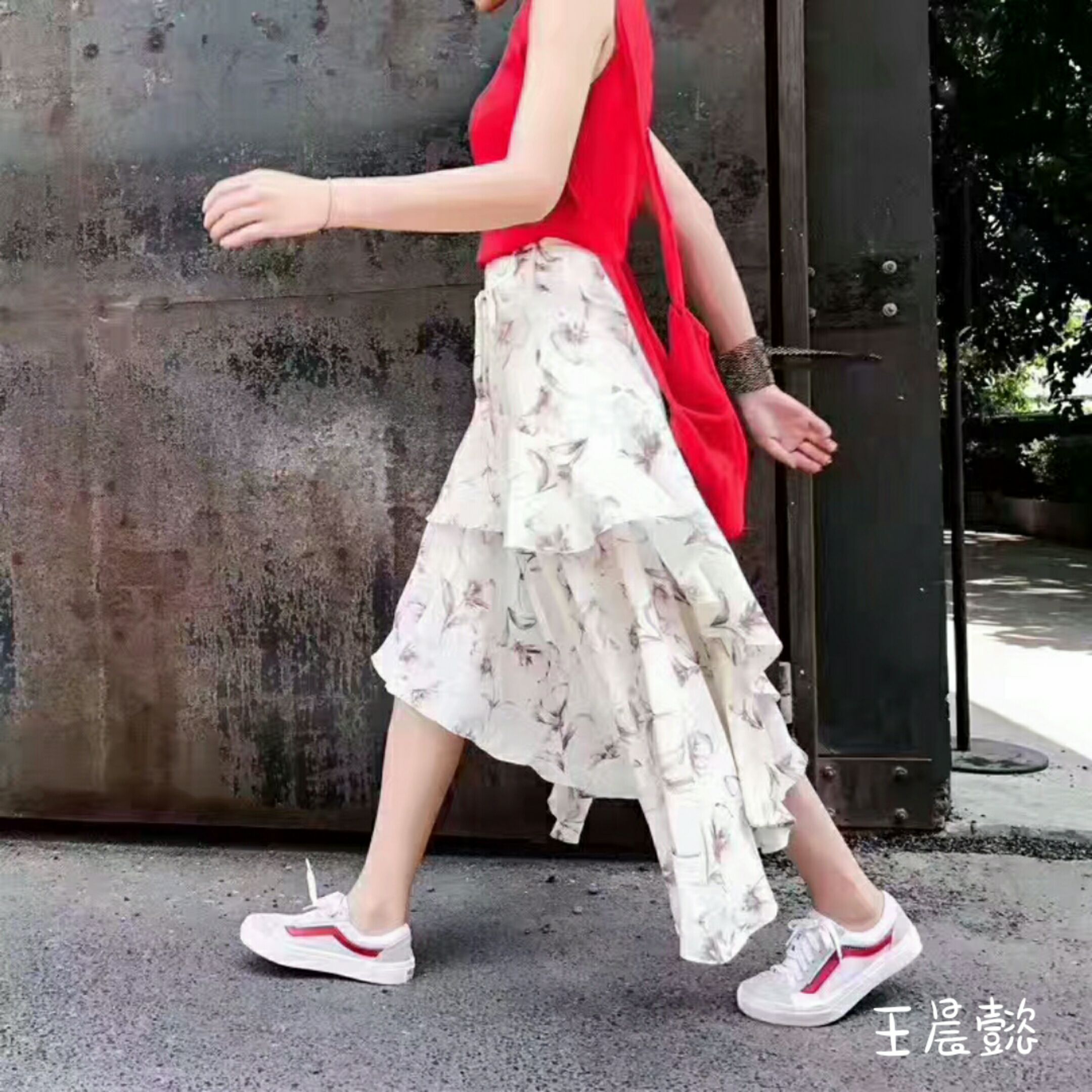 大牌潮鞋代理 一手货源 不定期福利抽奖