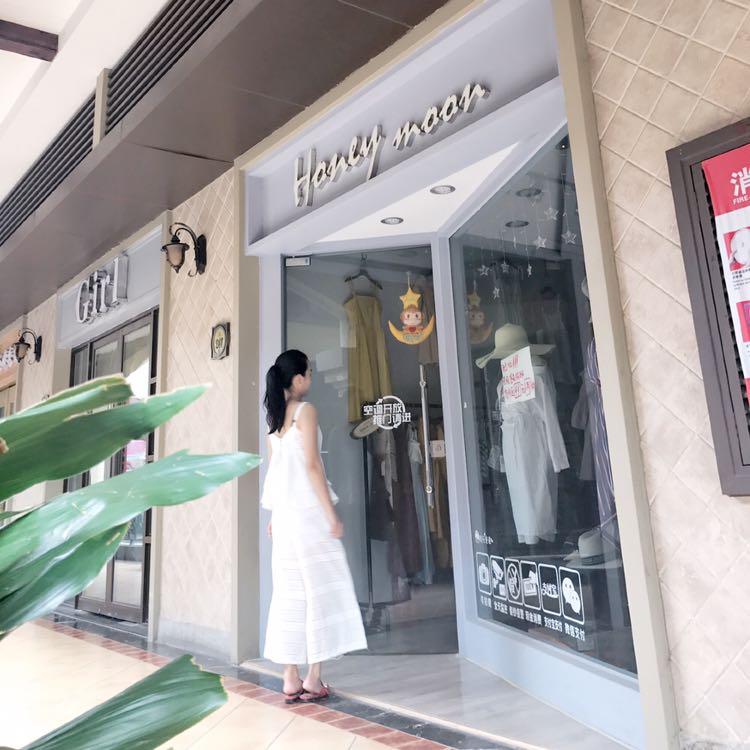 女装女鞋一手货源，诚招代理，一件代发