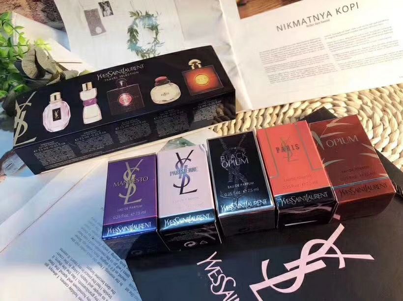进口彩妆，自热小火锅，麻辣小海鲜，免费招代理
