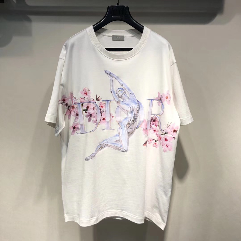 各种轻奢品牌货源 衣服/鞋子/包包/皮带/ 招收代理