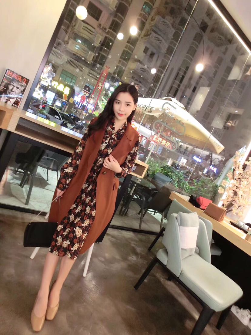 大牌精品女装货源 每日上新 质量好版型好 有衣服视频图片