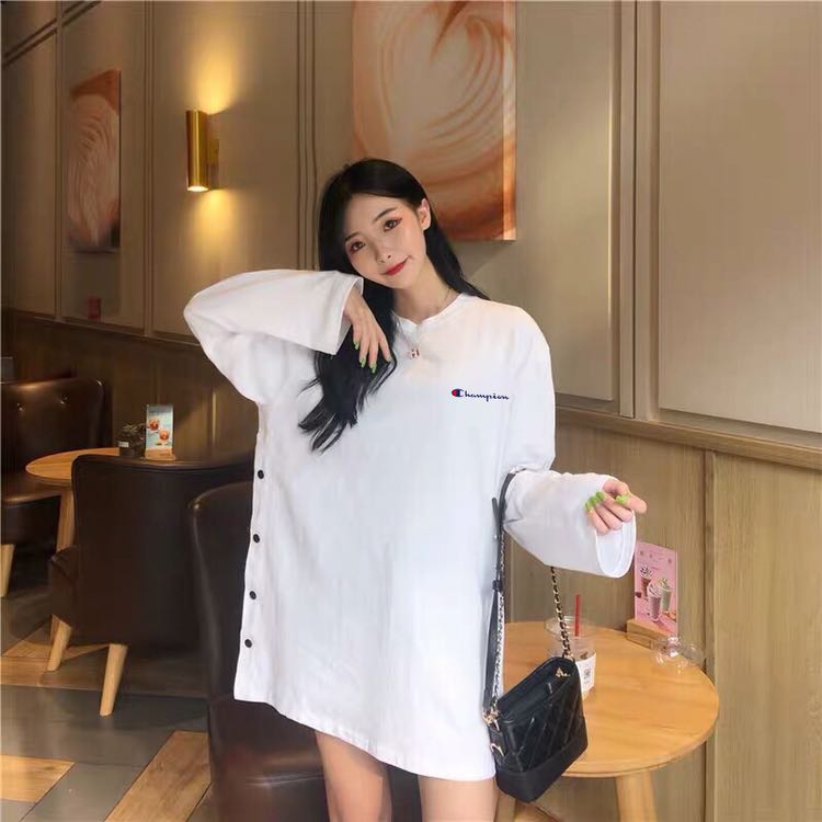 名牌衣服鞋子包包，免费招代理，适合学生党，宝妈，一件代发