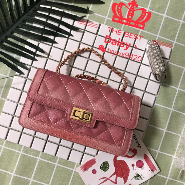 各种款式包包，美不美好不好看你说了算