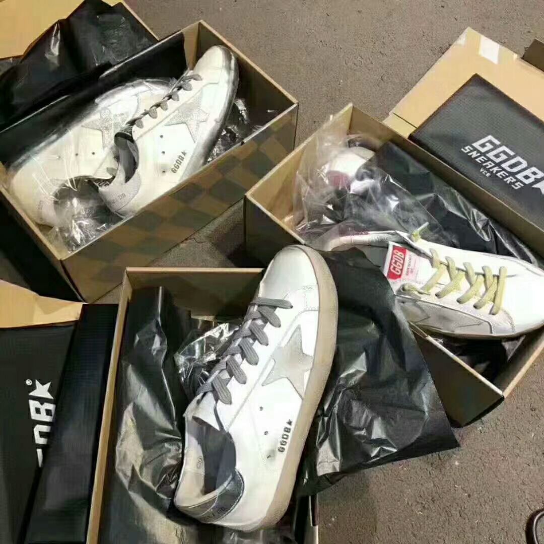 全网终端货源潮牌，衣服，鞋子，手表，手链项链，护肤品