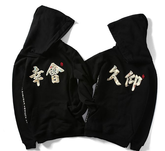 男女服装批发零售 自己的工厂 自己的设计团队