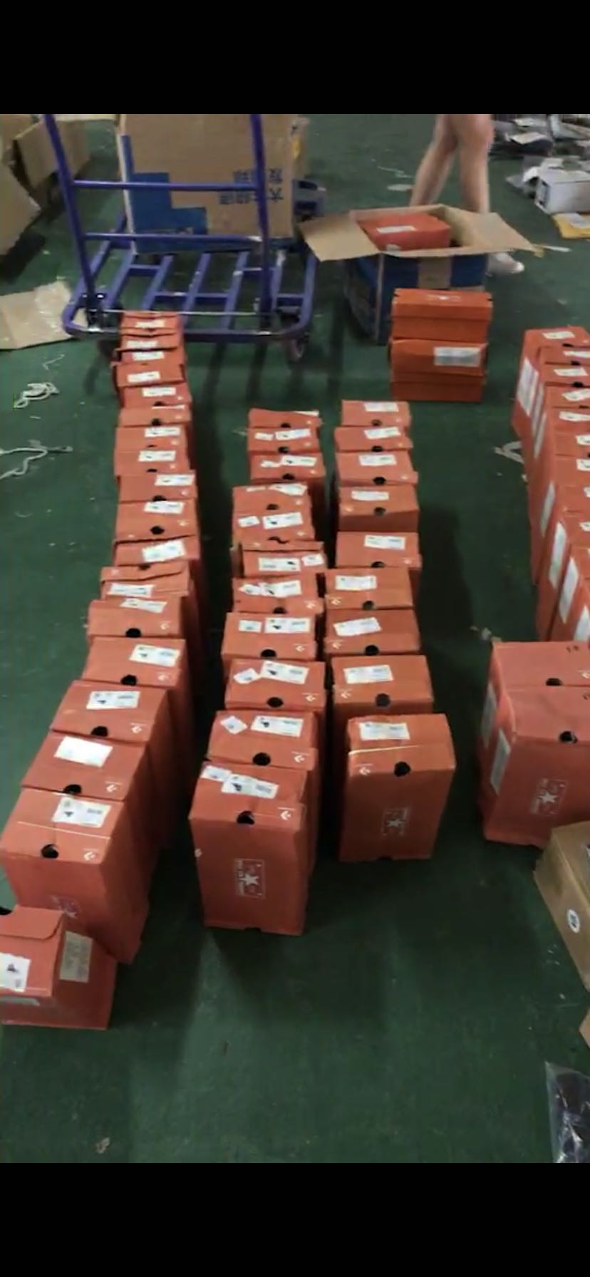莆田鞋真正工厂直销，产品种类全网最齐全，质量价格最高性价比