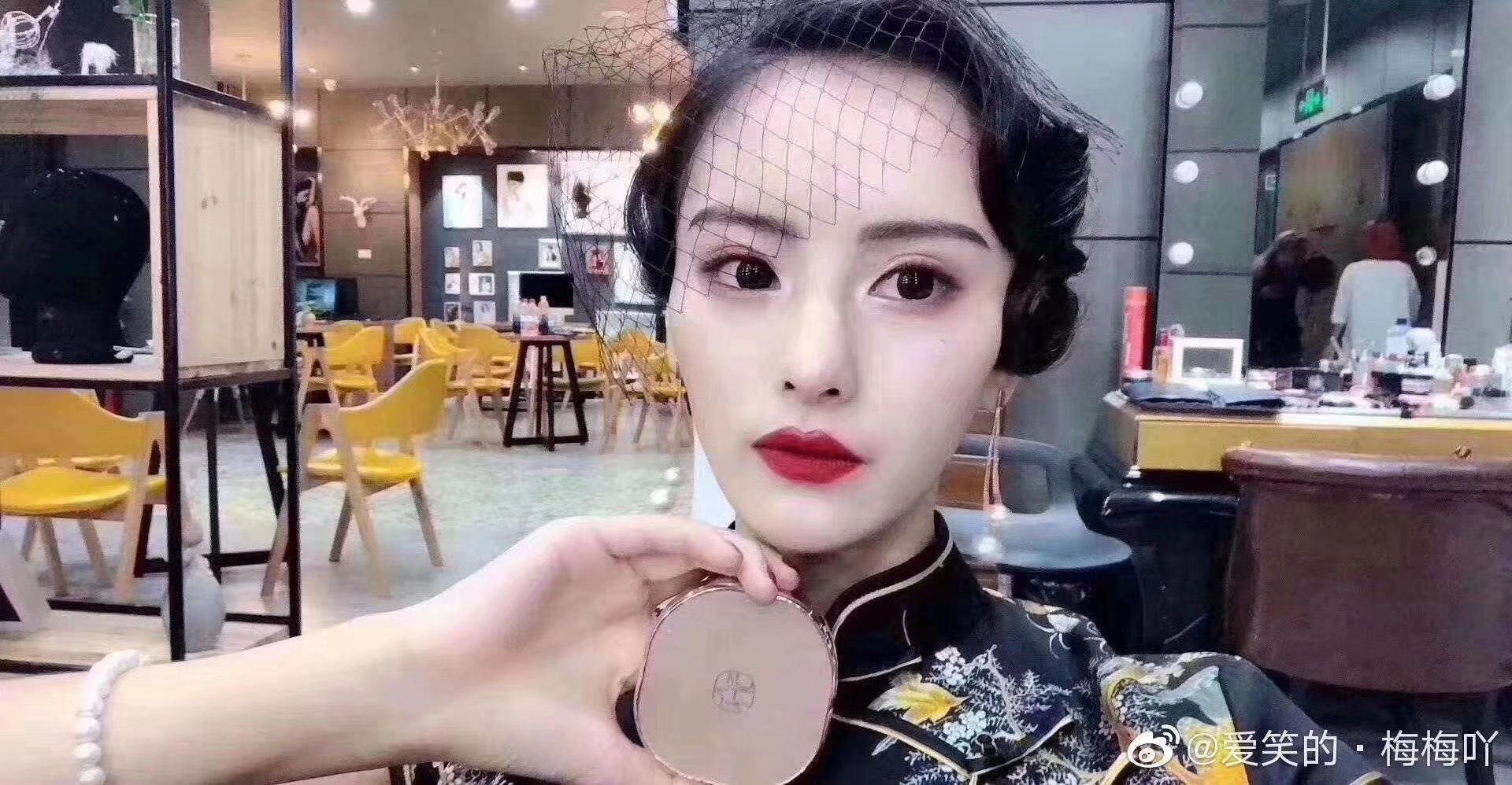 欧束焕颜气垫 水润服帖 不卡粉