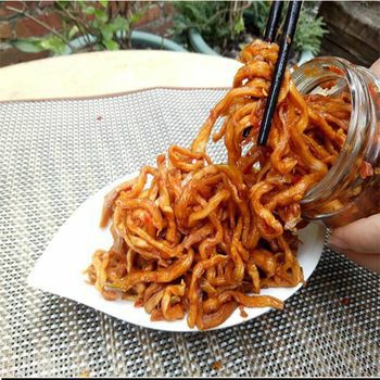 香脆辣木瓜丝，口口留香，送粥下饭，全国招商，支持一件代发。