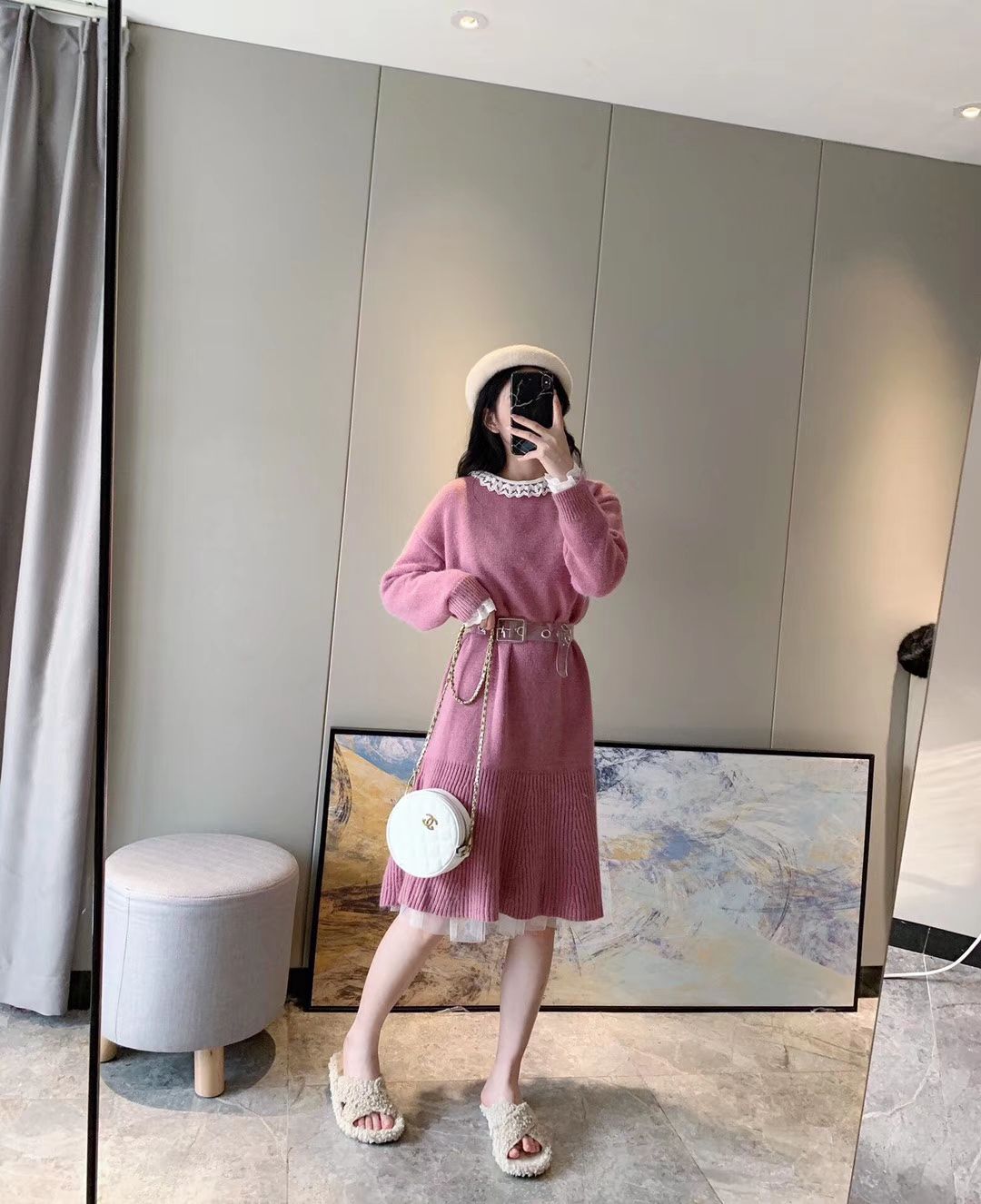 厂家批发市场女装包包化妆品情侣装亲子装