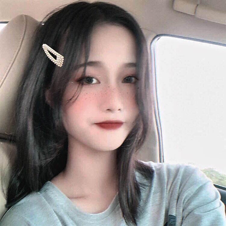 想要护肤彩妆~可以来咨询我呀