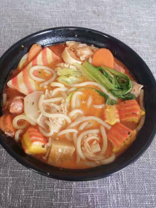 东北麻辣烫，凉皮，冷面招免费代理