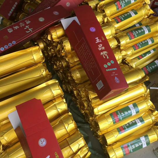 福建特产，竹筒酒！