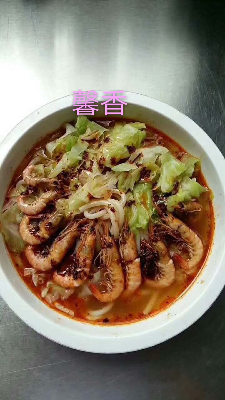 馨香过桥米线，纯大米制作，不含胶质，不含防腐剂