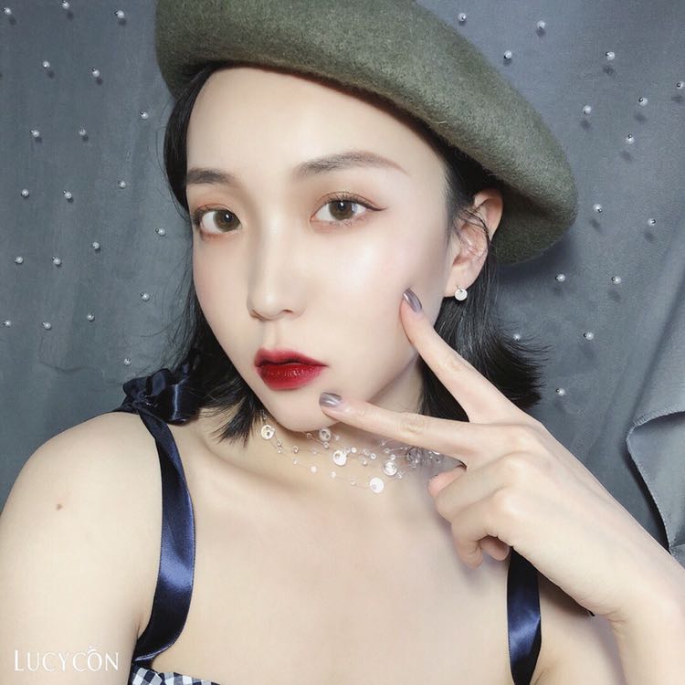 漂亮的眼睛才配得上精致的眼妆