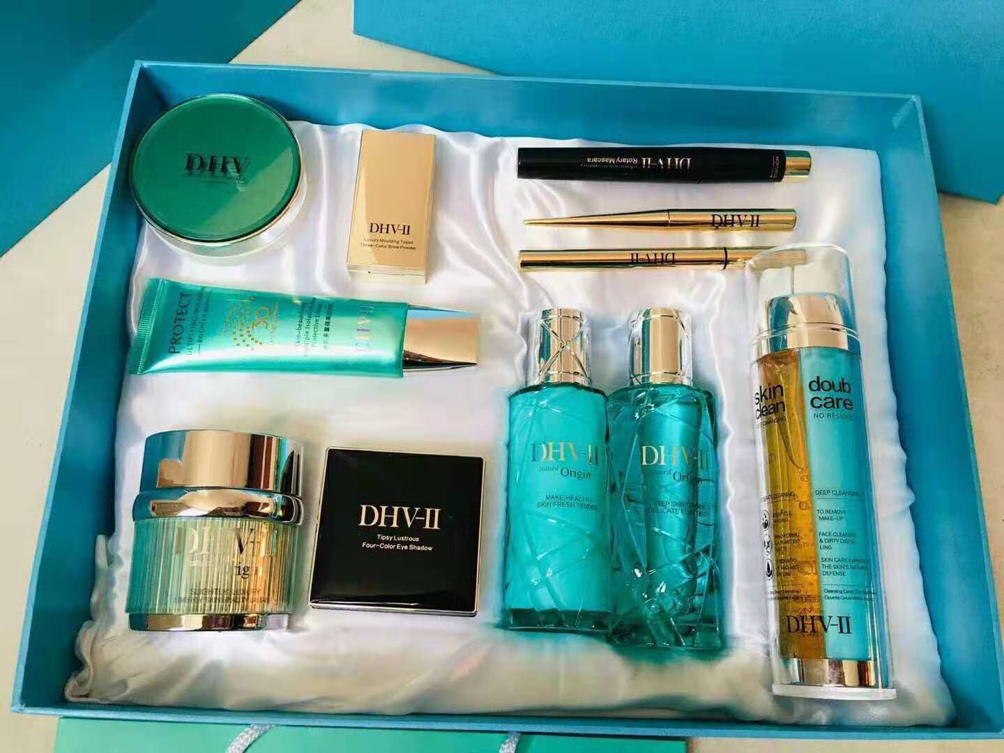 DHV美肤美妆用品，天生纯净，为美而生