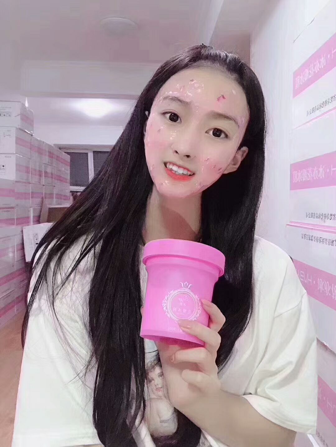 原来各大网红都在用这一款冰亦花瓣面膜