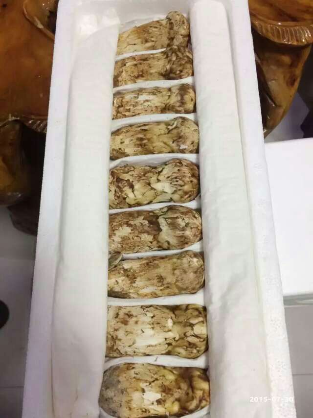 香格里野生松茸 产地直销 招全国代理