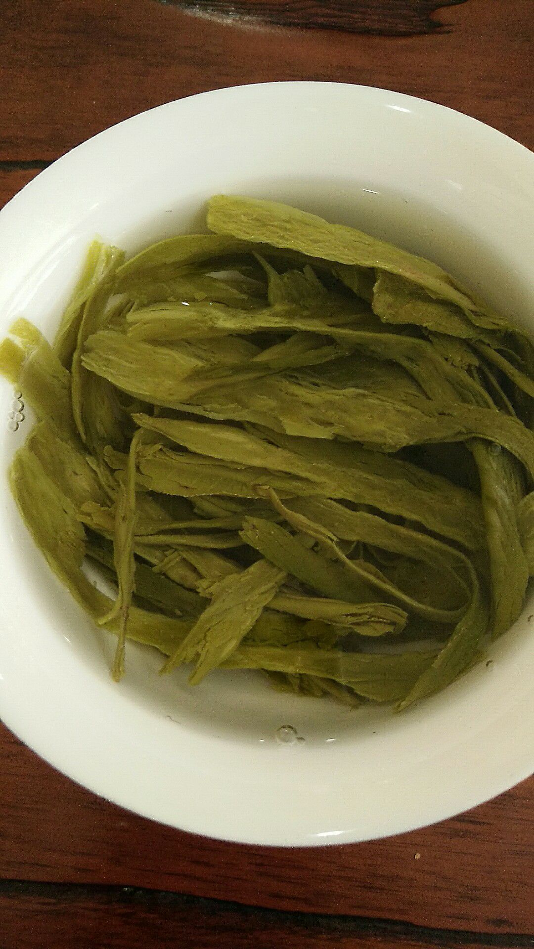 茶是世界公认的唯一绿色健康饮料