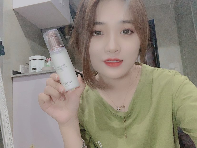 欧束彩妆护肤品牌 全部都在自用 朋友圈每天都能看到自用图