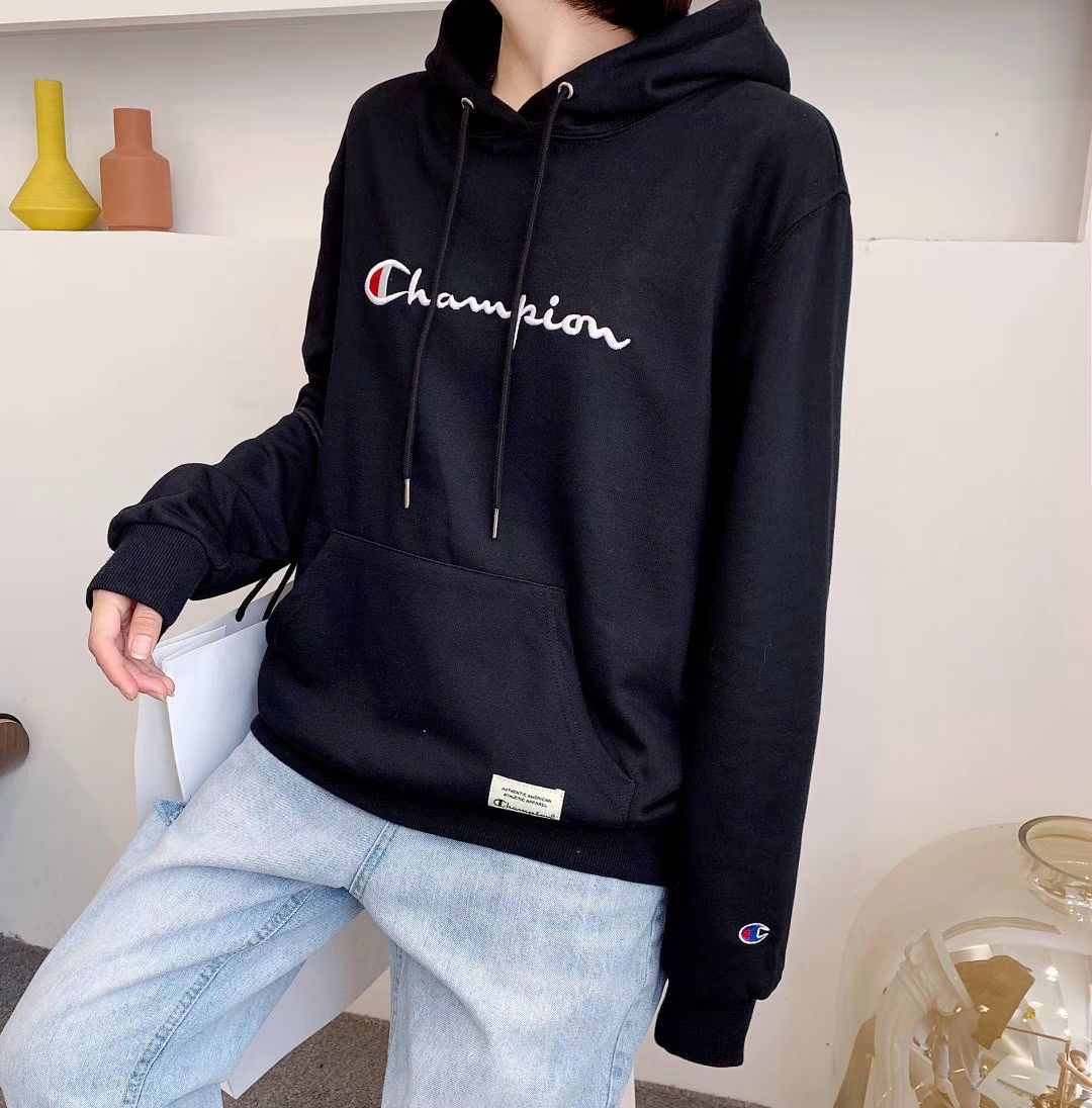 一手货源，诚招代理，潮服潮鞋，价格优惠，有图有货
