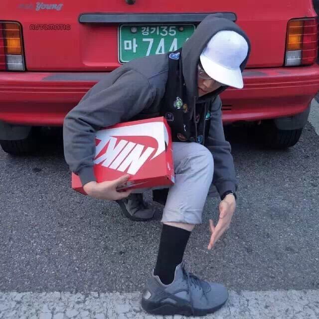 各种潮牌鞋服莆田