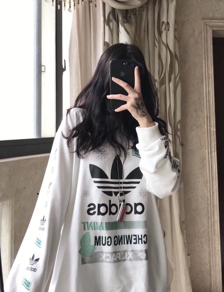潮牌货源总仓 支持一件代发 主营鞋服，手表，高质量