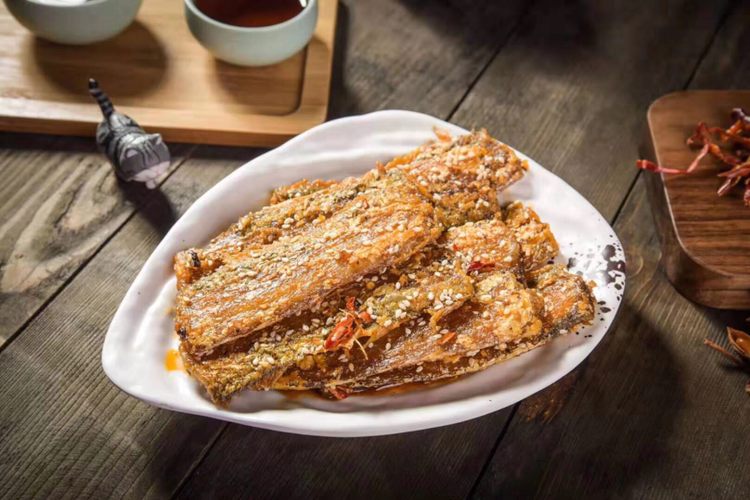麻辣鱼嘴小吃项目，一单利润在10~15元之间