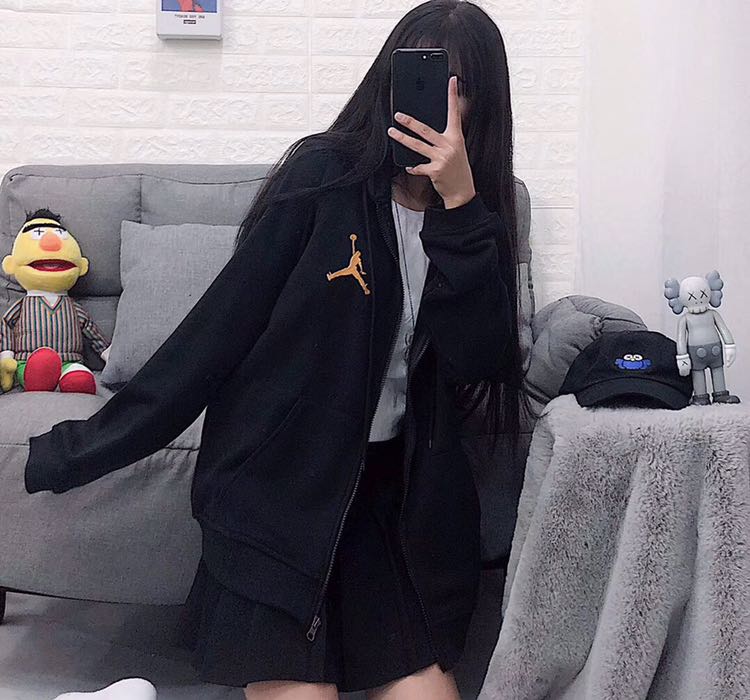 乔丹基础款拉链开衫卫衣 黑色灰色简单白搭 经典刺绣logo