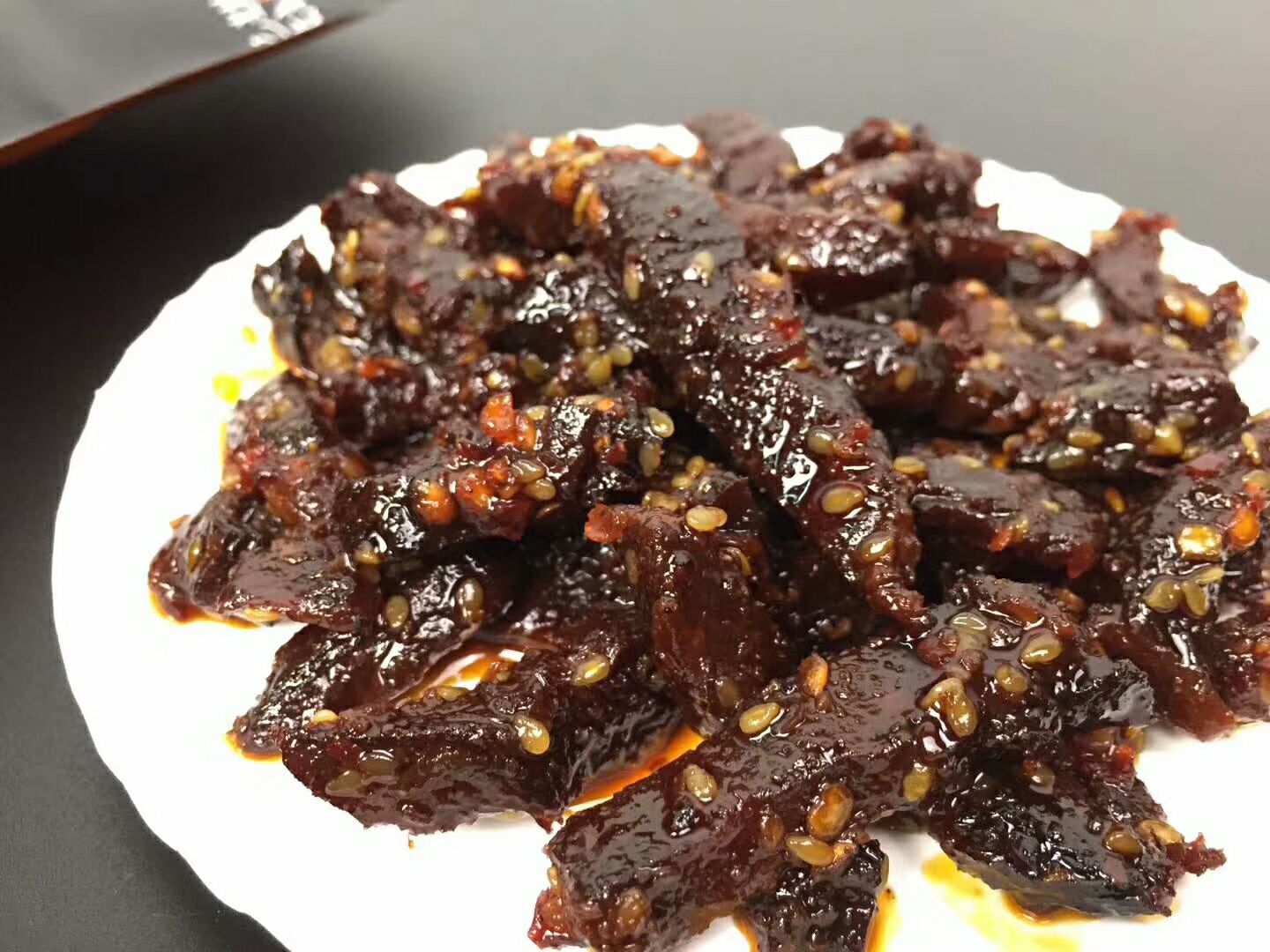 飨啧啧网红零食收代理9.9