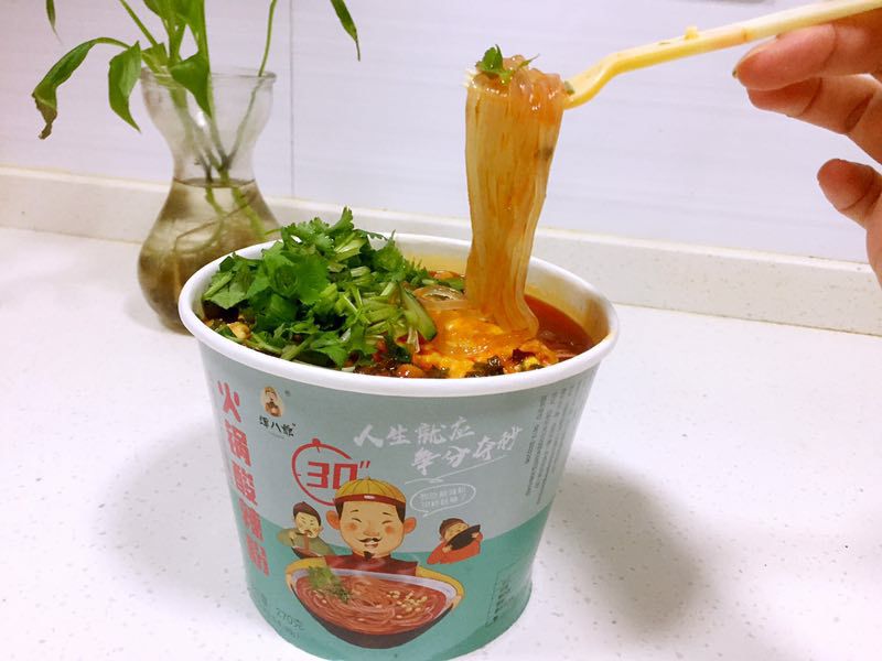 谭八爷冷食0元收代理 给自己一次机会，为谭八爷冷食代言
