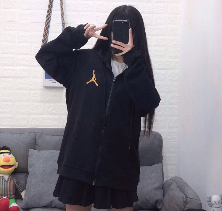 乔丹基础款拉链开衫卫衣 黑色灰色简单白搭 经典刺绣logo