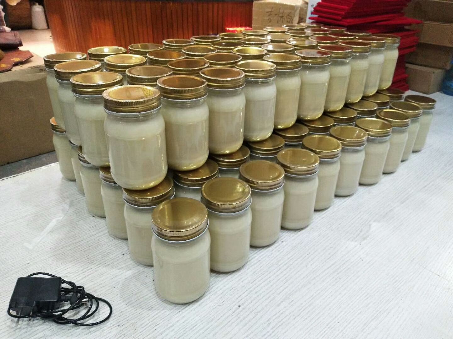 长白山土特产人参(*￣3￣)木耳。灵芝。蜂蜜。五味子等