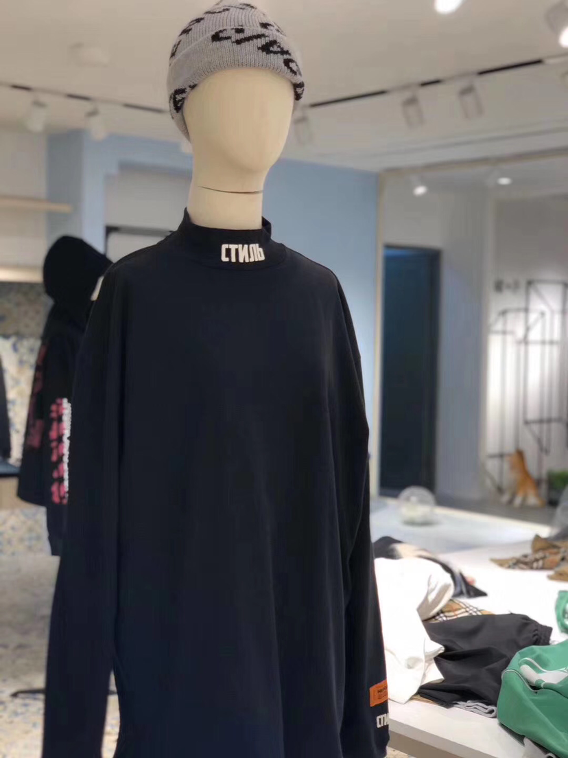 ZP渠道打版宝格丽蛇头包 奢潮工作室随意对比专柜世面顶