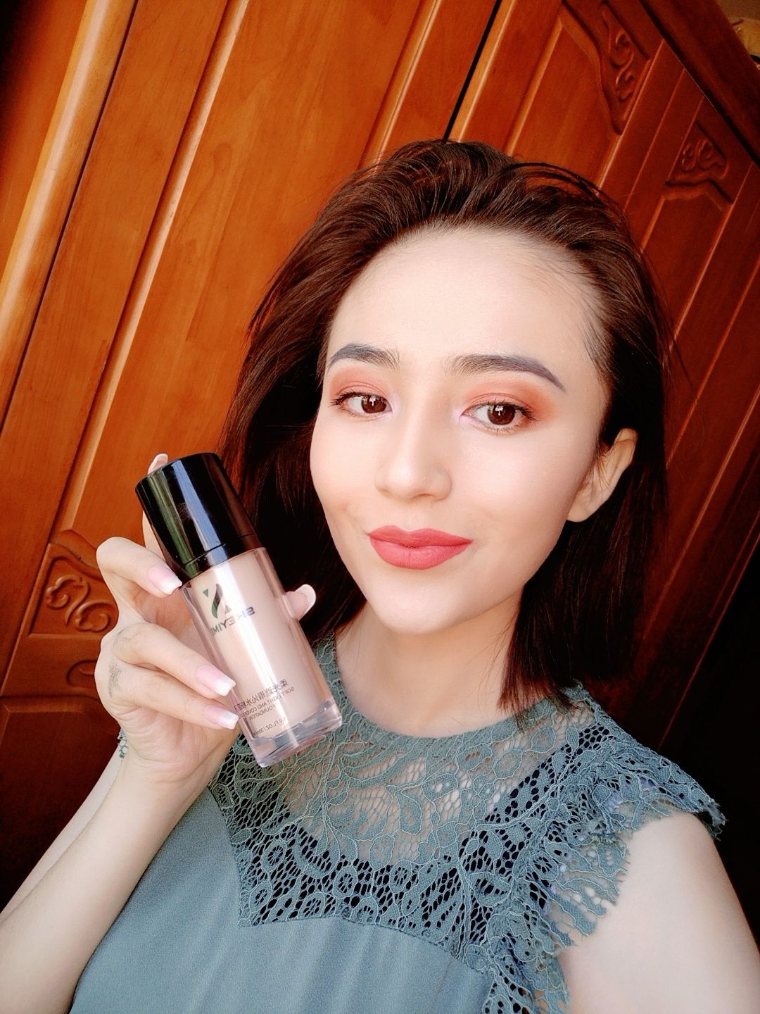 夏依曼 护肤品 彩妆招代理  支持一件代发