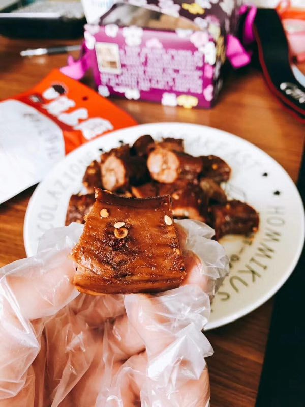 网红小吃 辣上瘾！真过瘾！吃货们别错过