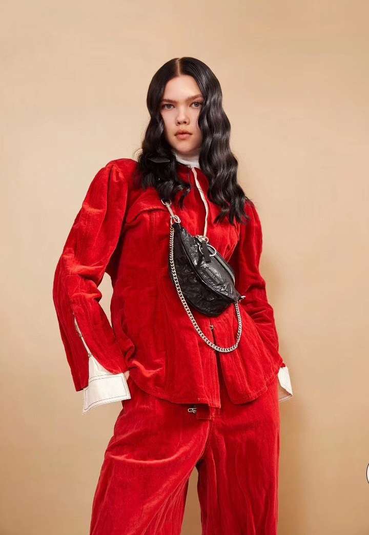 广州十三行复古棉麻服装批发货源(图3) 广州十三行复古棉麻服装批发货源(图3)