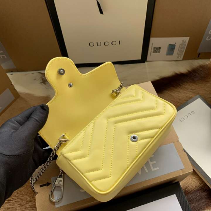 韩国卡通品牌包包一手货源