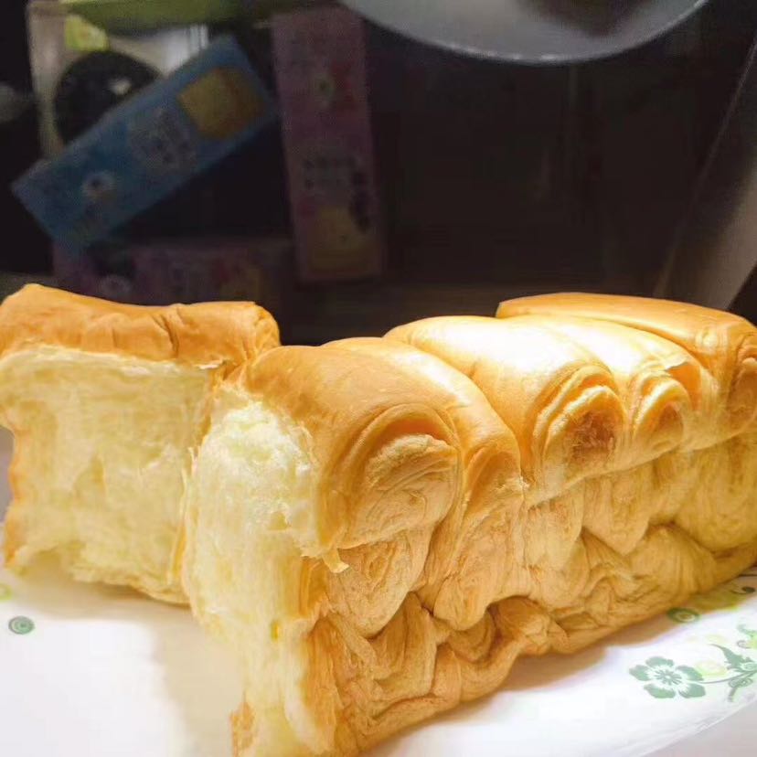 好吃的优米熊