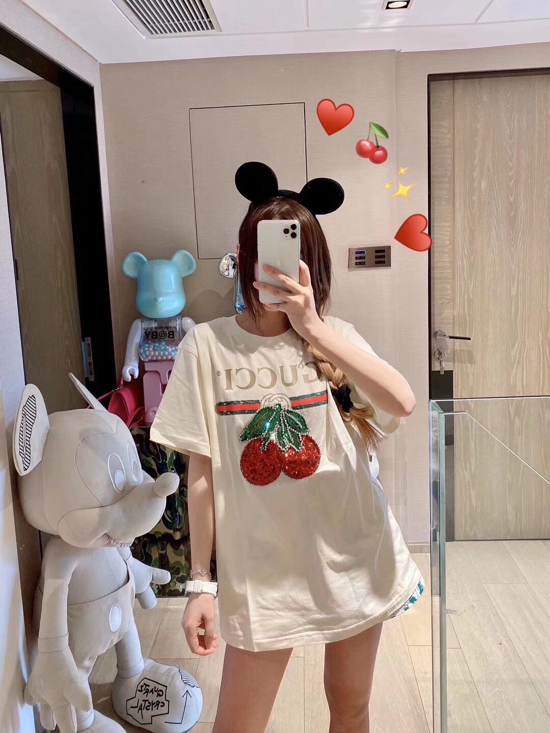 潮鞋潮服厂家发货