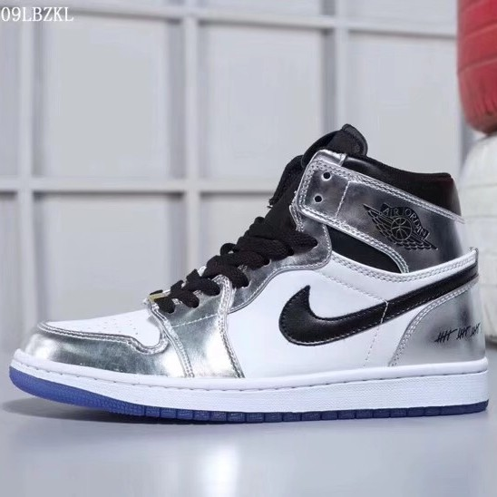 350 乔丹1代高帮系列Air Jordan 1（非正品）