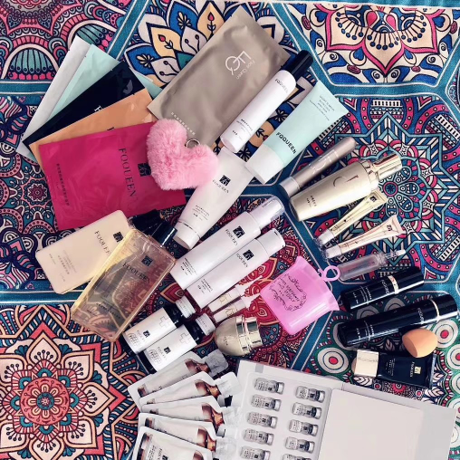 3⃣3⃣款产品，0⃣添加，护肤，彩妆，胶原蛋白，都是自用收益
