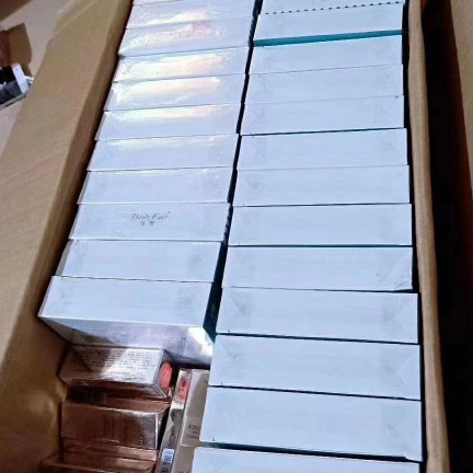 我们是做护肤品的，莫大姐品牌，易桓团队，加入我们一起创业