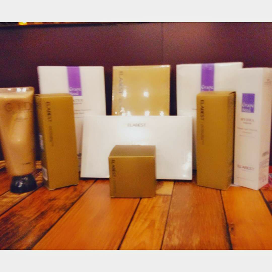 雅莱贝斯护肤品