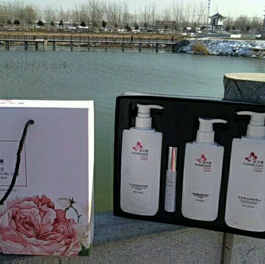 花芊黛花汁洗护套盒——无硅油洗发水