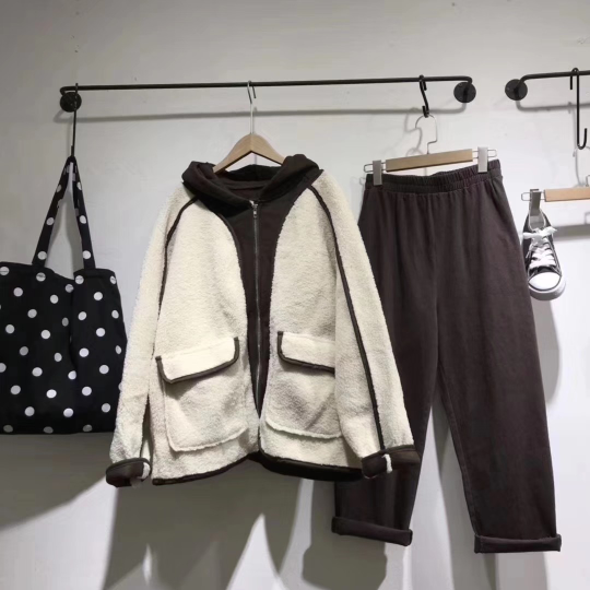 杞容美衣店 各式各样的女装（实体店实拍）质量保证