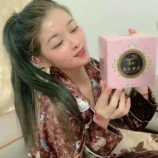 爱不释手一起用冰亦花瓣冰膜